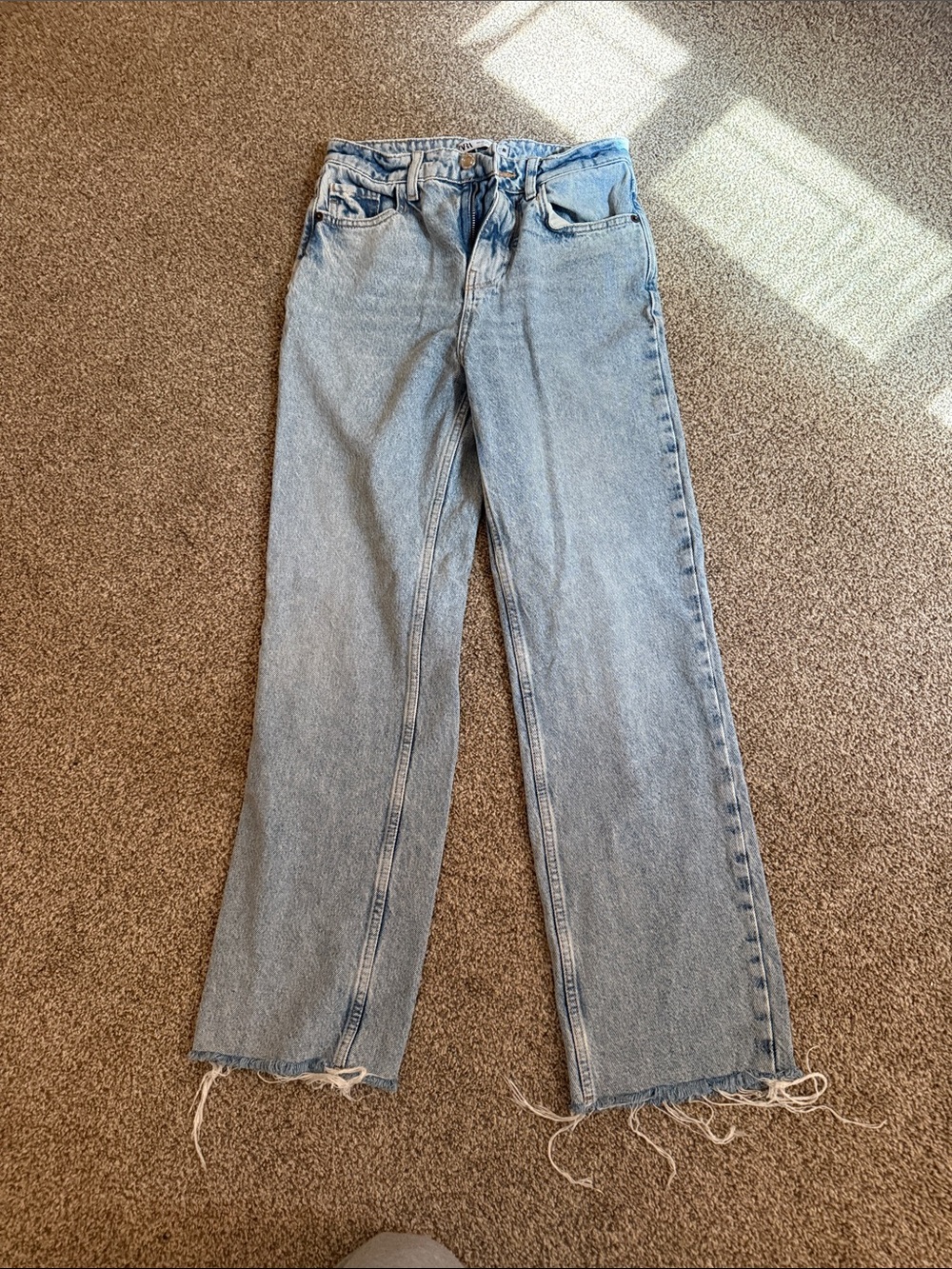 Zara Light Blue Straight-Leg Women's Jeans